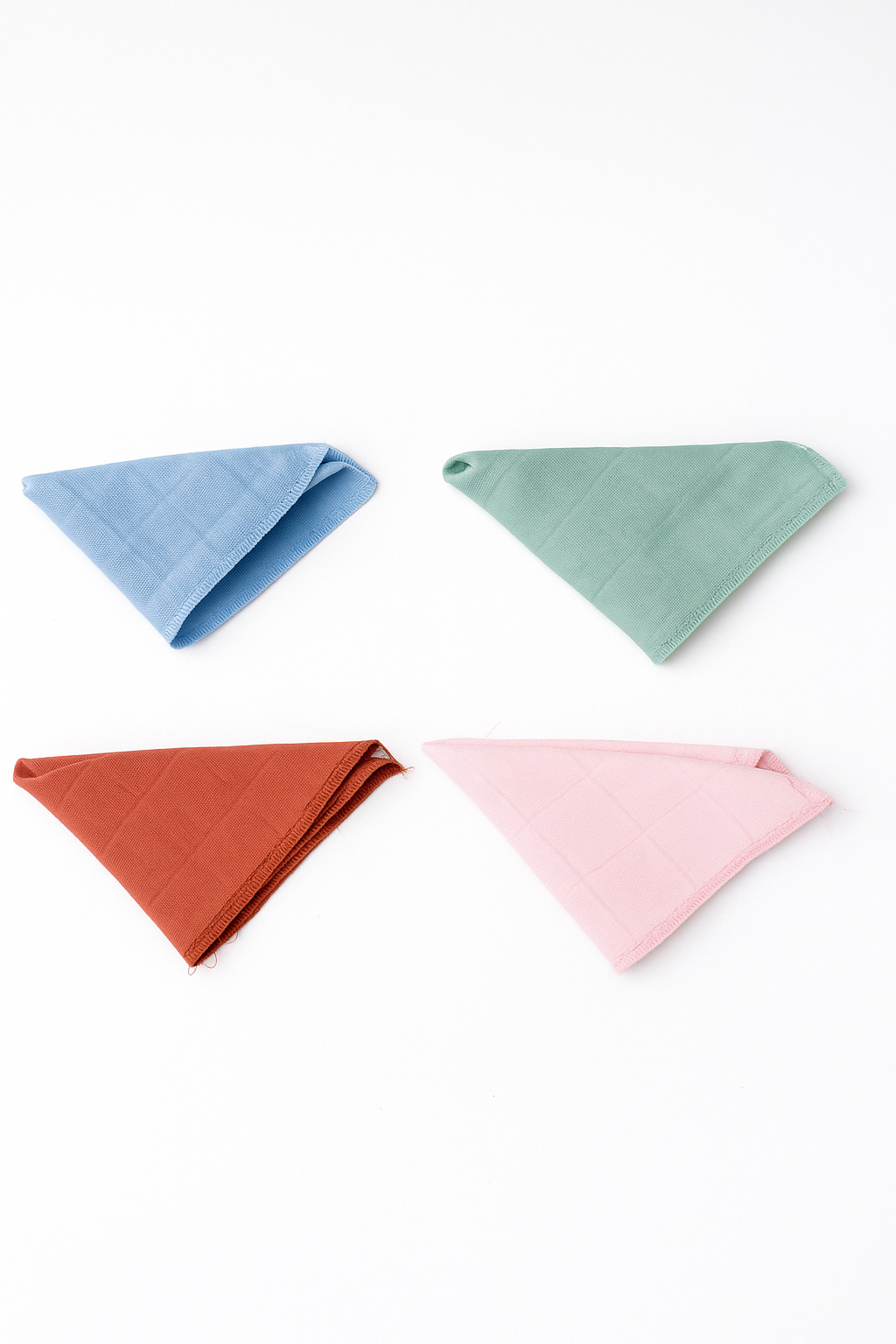 %100 Pamuk Yenidoğan Bebek Seti – Ağız Bezi + Kısa Kol Zıbın + Mavi Orman Müslin Battaniye